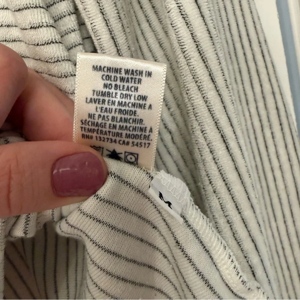 Bella Dahl Striped Gray and White Hoodie Size M - Picture 4 of 12